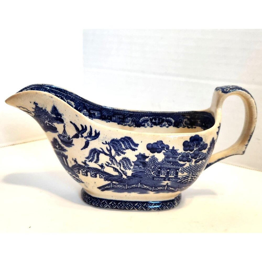 Bourne & Leigh EB & JEL Antique Blue Willow Pattern Gravy Boat England READ